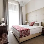 Adele Boutique Ξενοδοχείο 4*