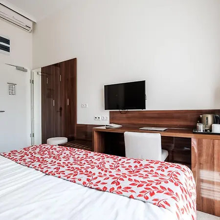 Hotel Adele Boutique 4*