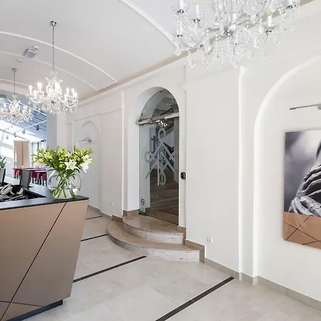 Hotel Adele Boutique 4*