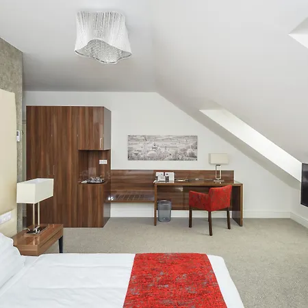 Ξενοδοχείο Adele Boutique Πετς