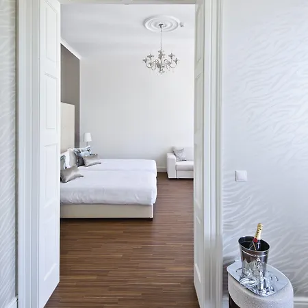 Hotel Adele Boutique 4*