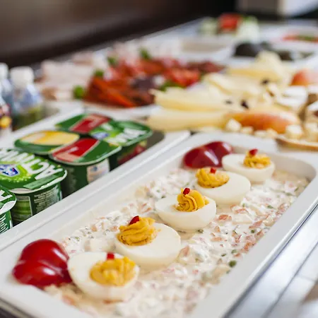 Ξενοδοχείο Adele Boutique 4*