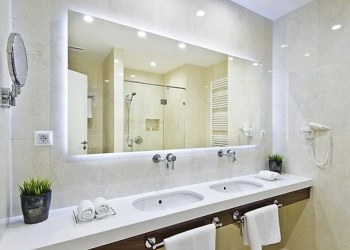 Adele Boutique 4* Pécs