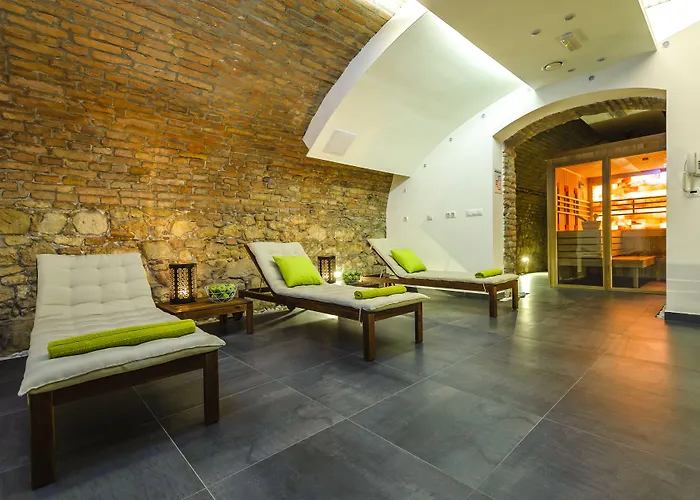 Hotel Adele Boutique 4*