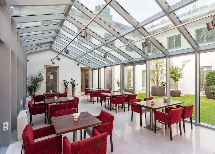 Adele Boutique Hotel 4*